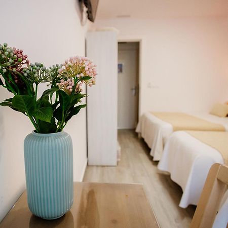 Apartamentos Turisticos Mastil 16 P2 Малага Екстериор снимка