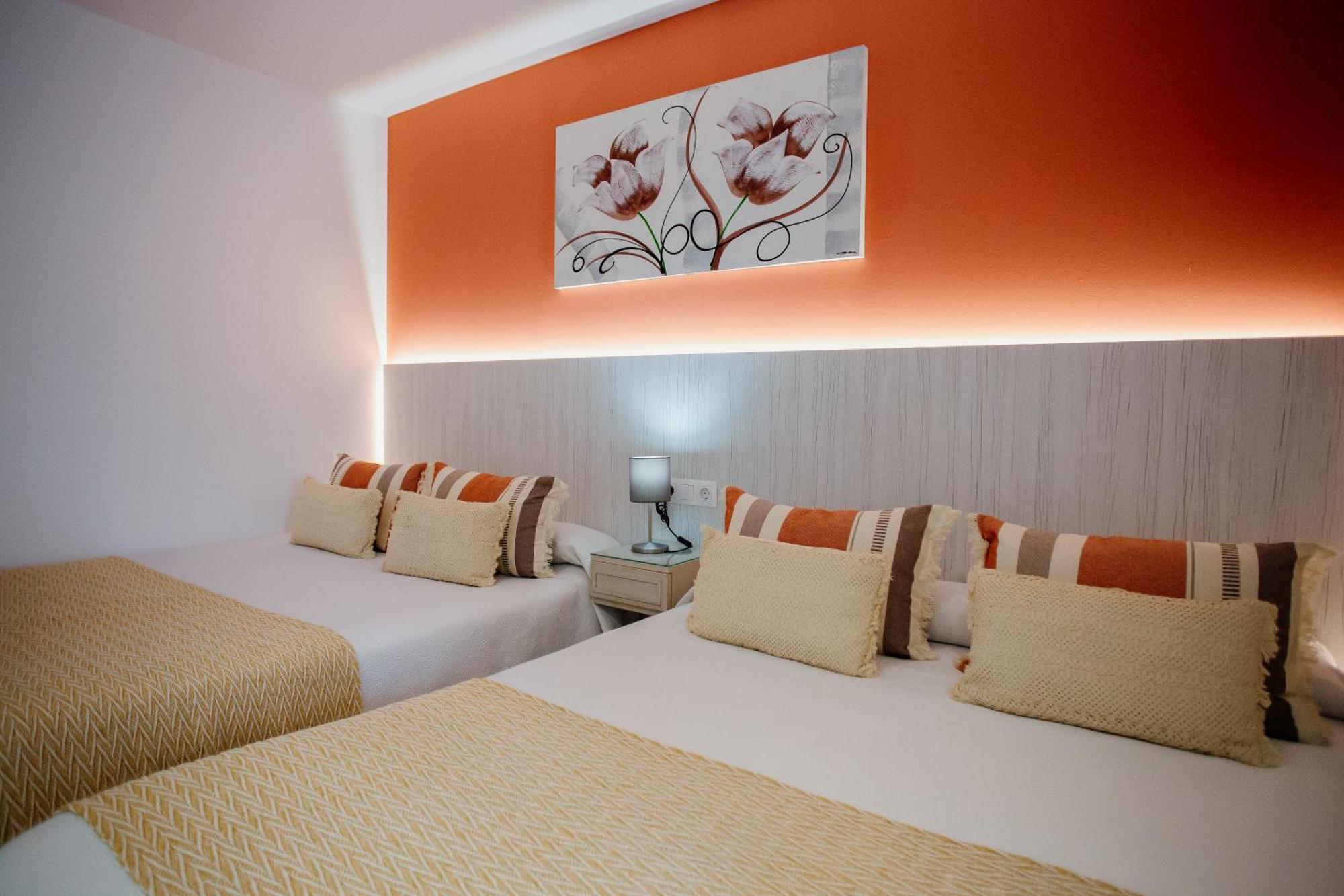 Apartamentos Turisticos Mastil 16 P2 Малага Екстериор снимка