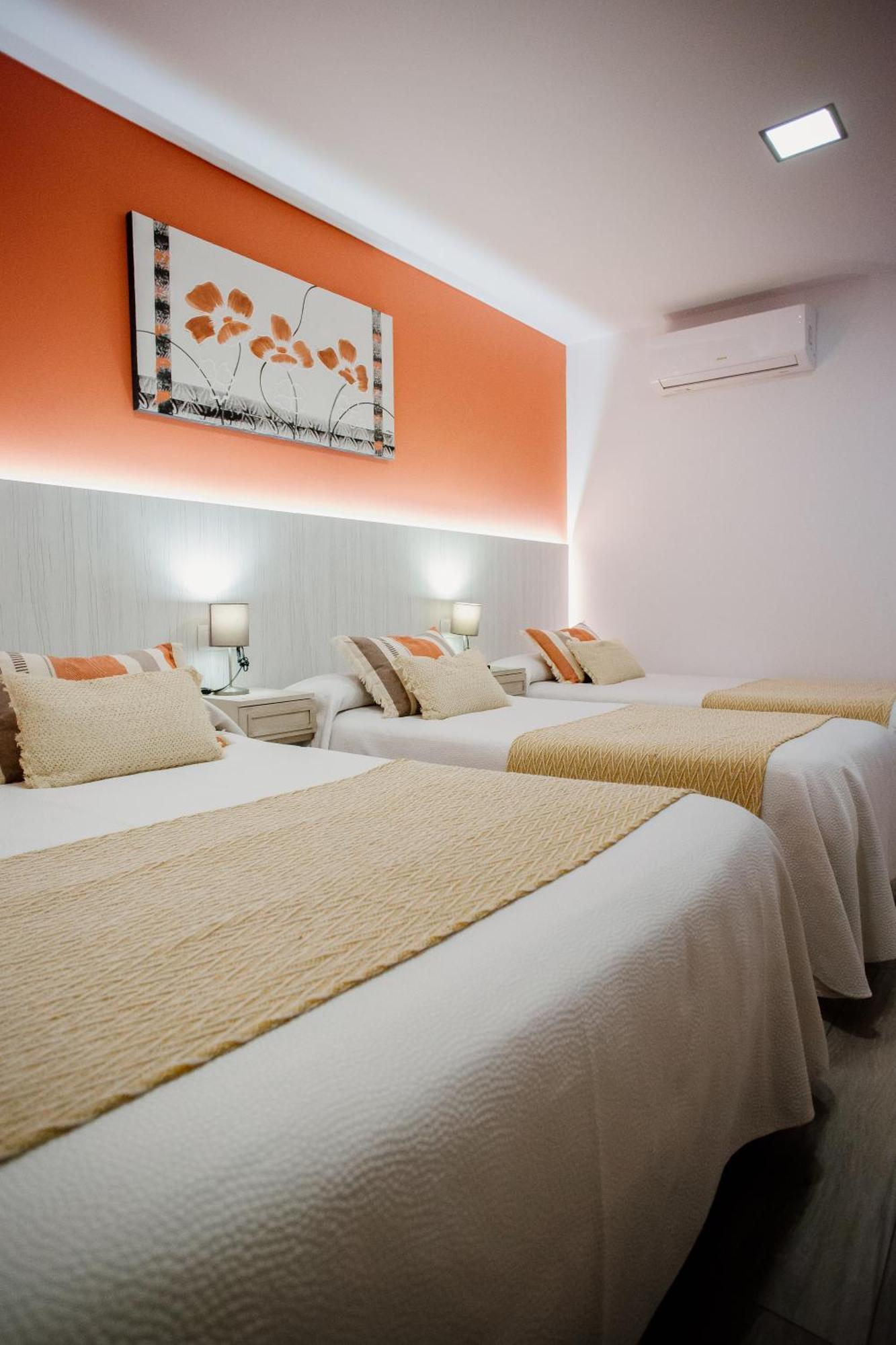 Apartamentos Turisticos Mastil 16 P2 Малага Екстериор снимка
