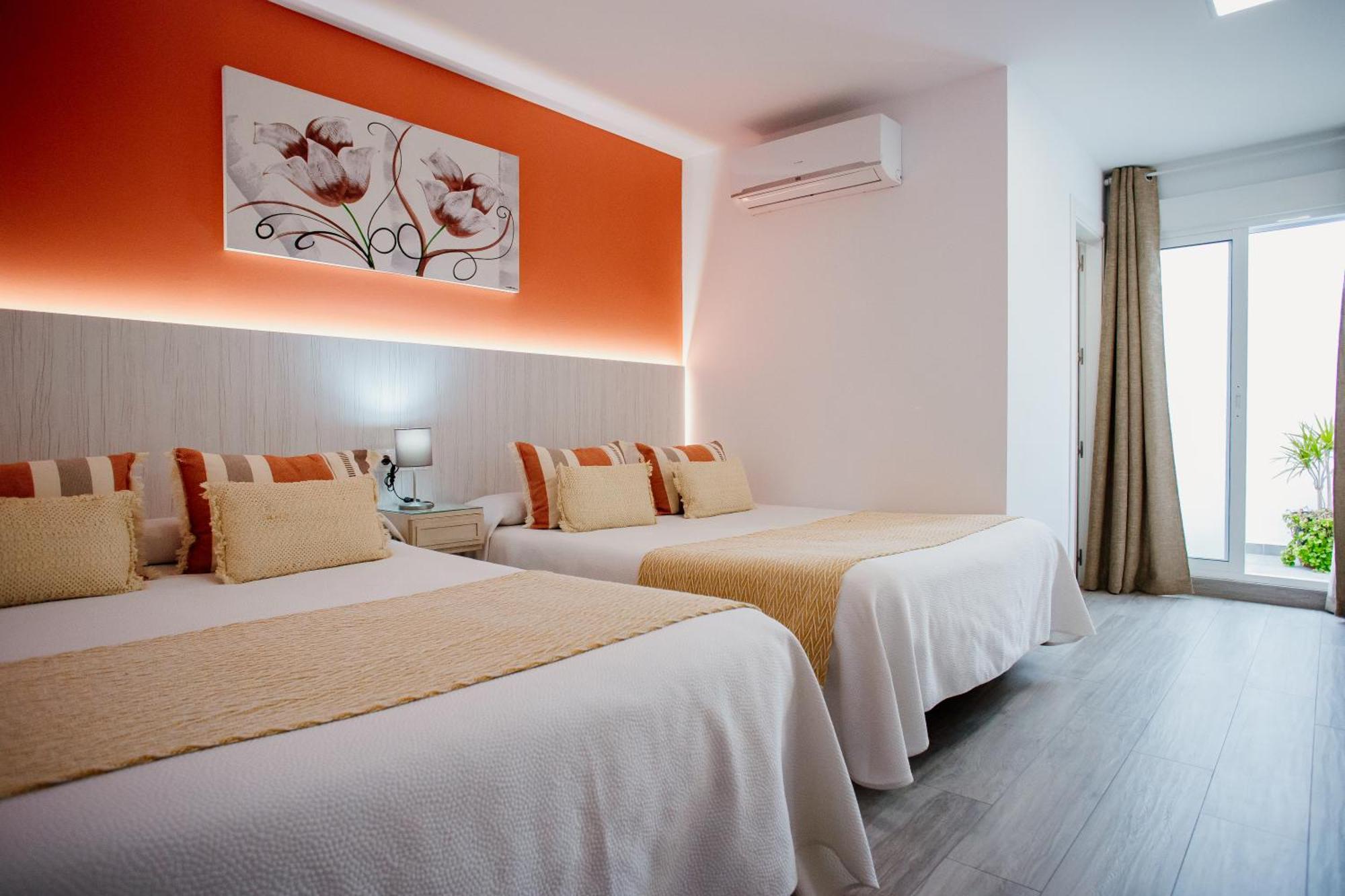 Apartamentos Turisticos Mastil 16 P2 Малага Екстериор снимка